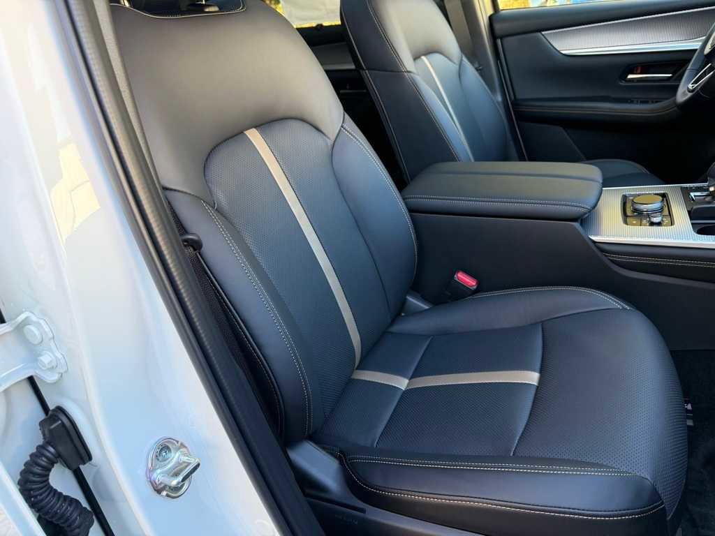 New 2026 MAZDA CX-70 3.3 Turbo w/ Premium Plus Pkg image 9