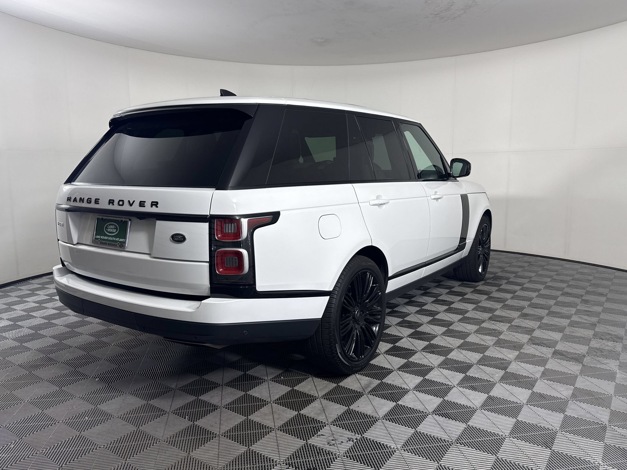 Certified 2019 Land Rover Range Rover HSE AWD/4WD image 10