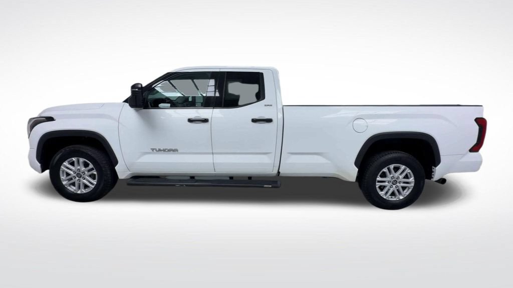 Certified 2022 Toyota Tundra SR5 w/ SR5 Convenience Package AWD/4WD image 20