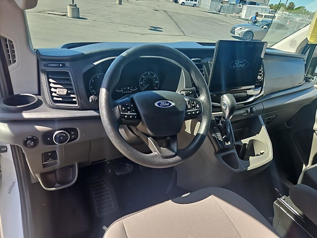 Used 2024 Ford Transit 350 XLT image 13