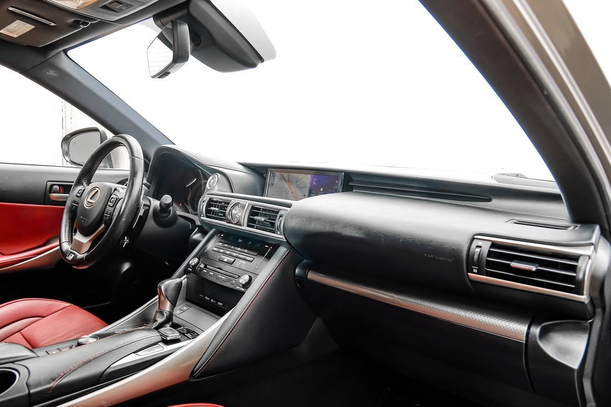 Used 2018 Lexus IS 300 F Sport w/ F Sport Package RWD image 11