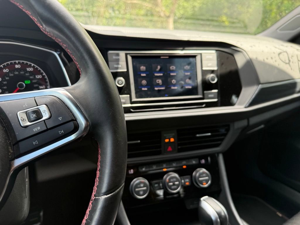 Used 2020 Volkswagen Jetta GLI image 24