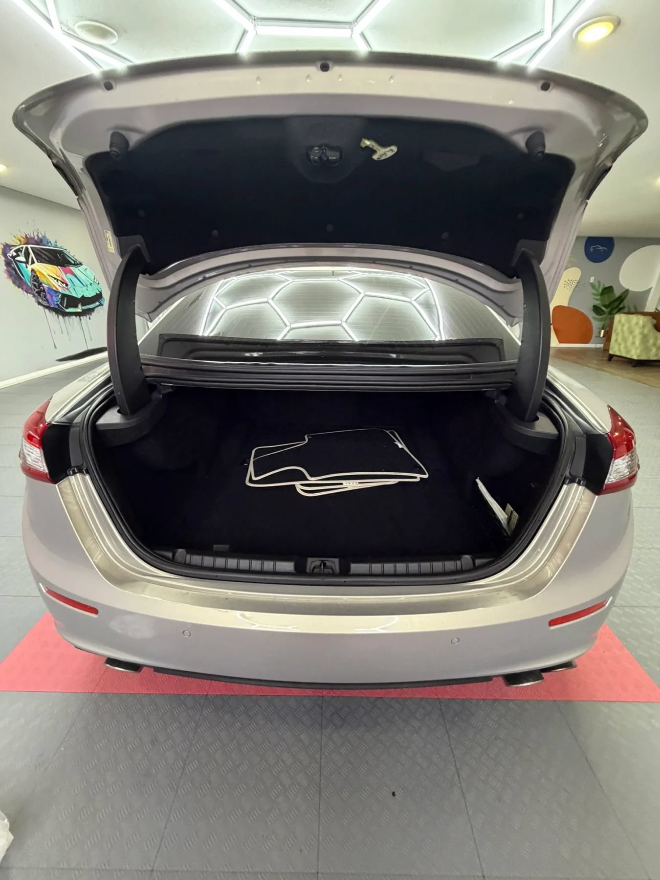 Used 2014 Maserati Ghibli S Q4 AWD/4WD image 37