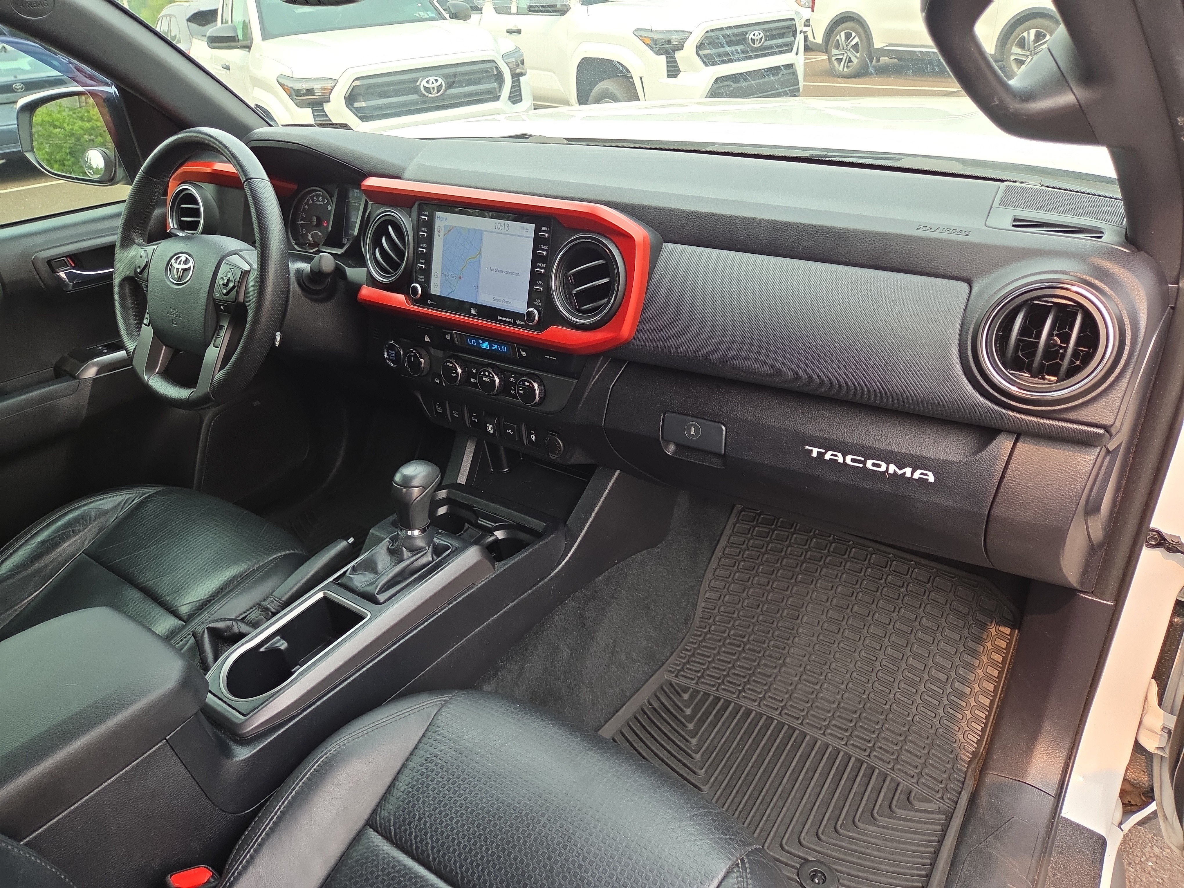 Certified 2020 Toyota Tacoma TRD Off-Road w/ TRD Premium Off Road Package AWD/4WD image 17