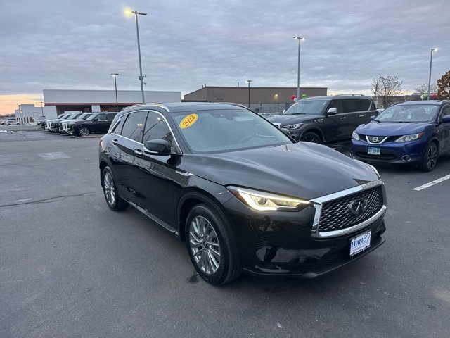 Certified 2023 INFINITI QX50 Luxe image 3
