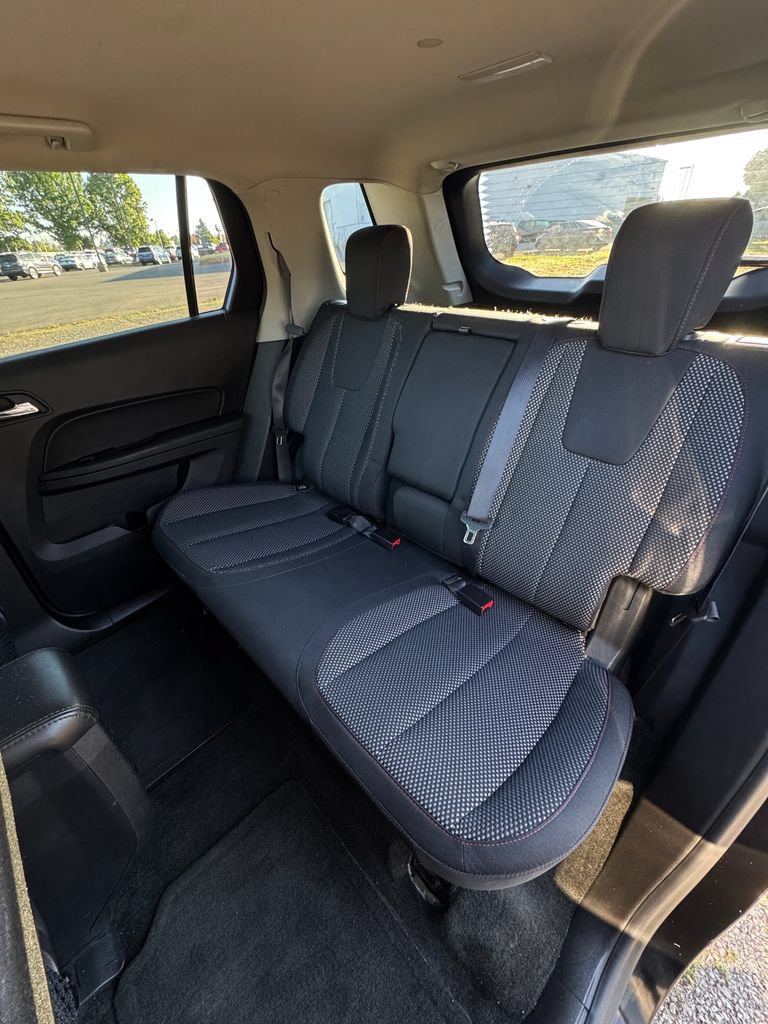 Used 2017 GMC Terrain SLE AWD/4WD image 22