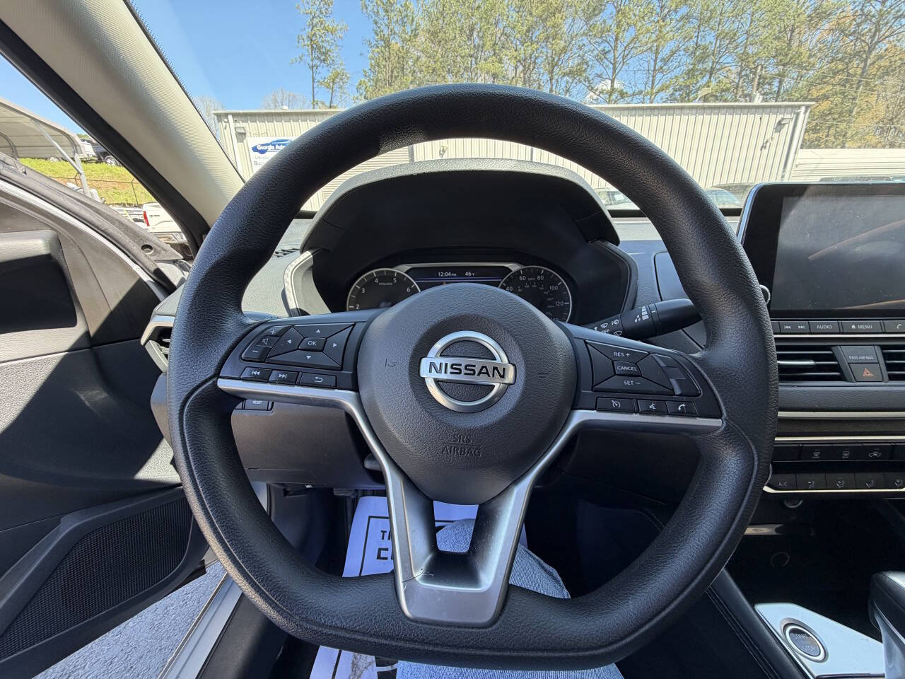 Used 2023 Nissan Altima 2.5 SV FWD image 13