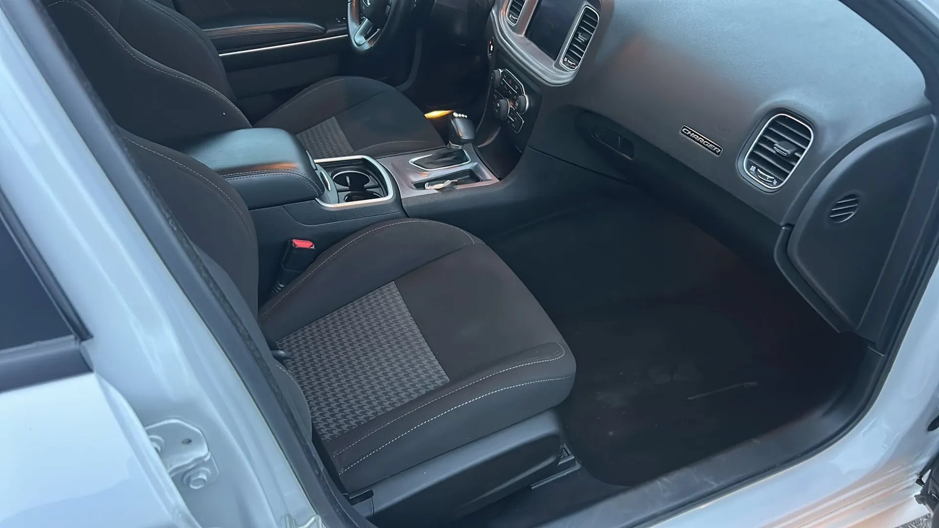 Used 2023 Dodge Charger GT RWD image 17