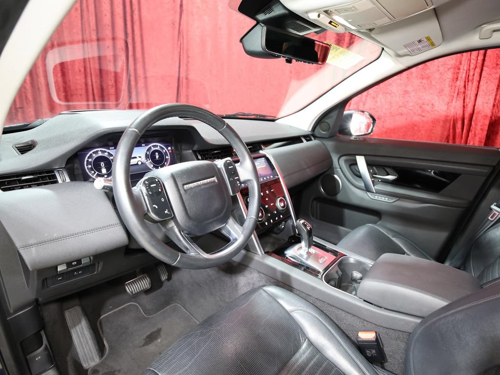 Used 2020 Land Rover Discovery Sport SE AWD/4WD image 12