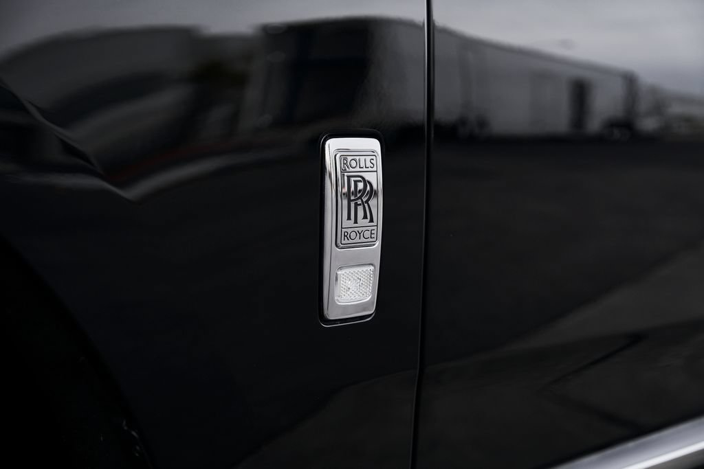 Used 2026 Rolls-Royce Cullinan AWD/4WD image 11