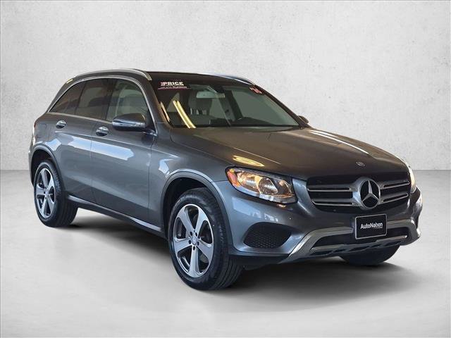 Used 2016 Mercedes-Benz GLC 300 4MATIC image 3