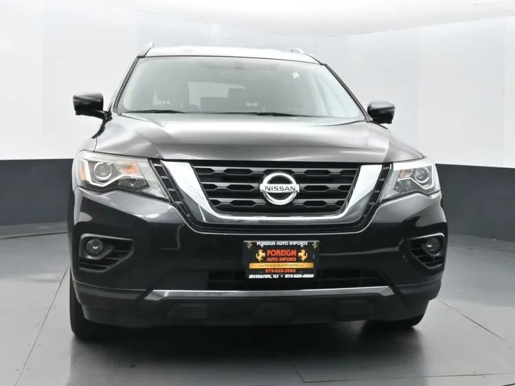 Used 2020 Nissan Pathfinder SL image 3
