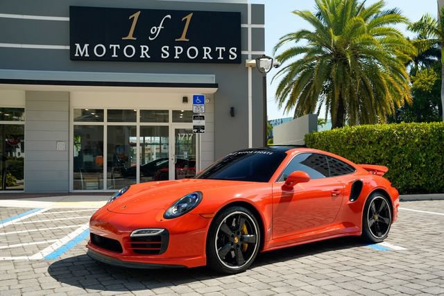 Used 2016 Porsche 911 4 Coupe AWD/4WD image 1