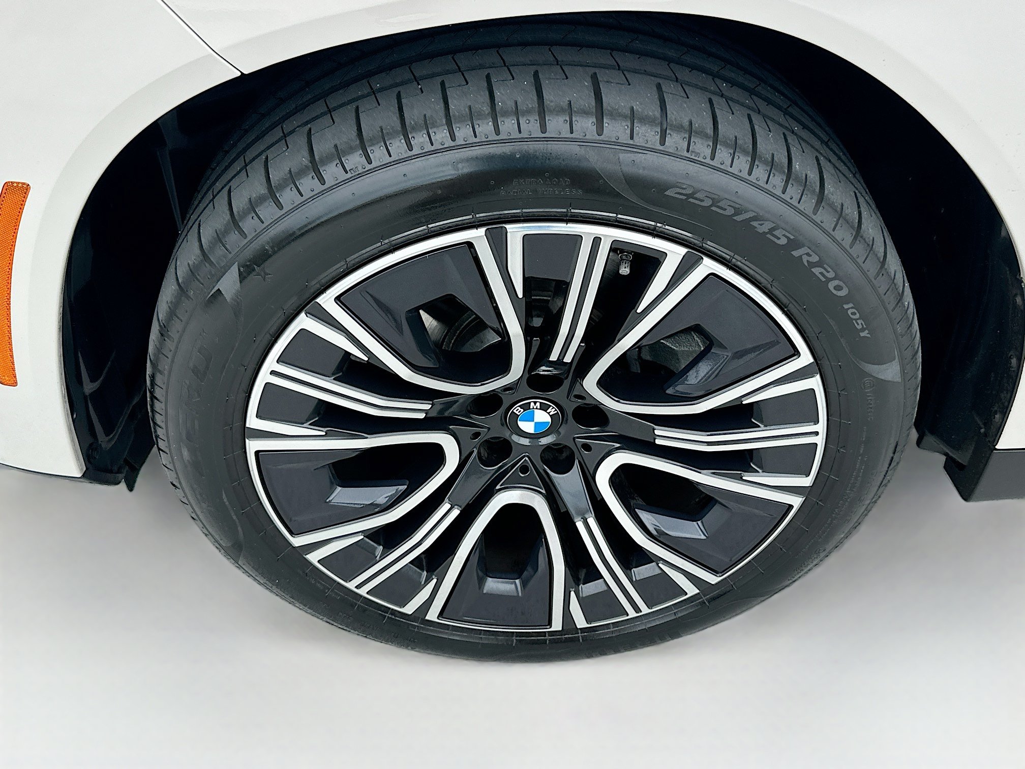 Certified 2025 BMW X3 xDrive30i w/ Premium Package AWD/4WD image 32