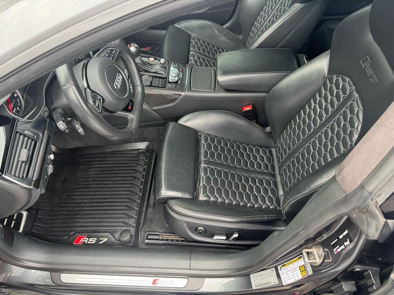 Used 2018 Audi RS 7 Performance AWD/4WD image 11