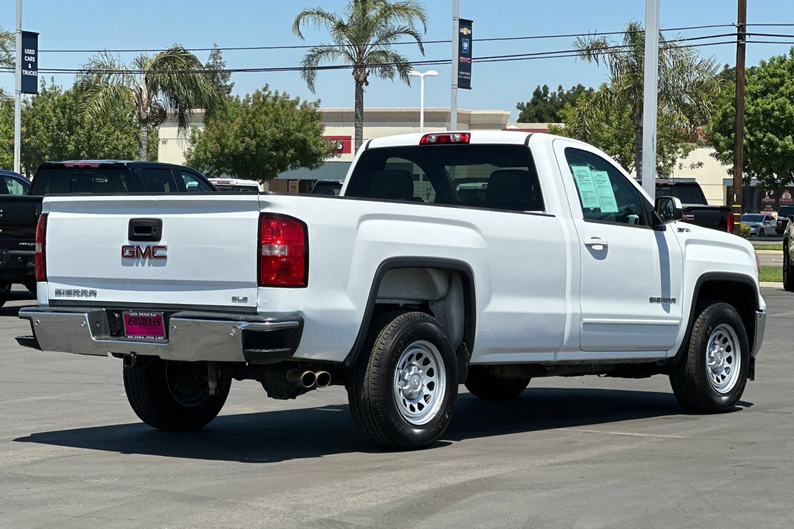 Used 2014 GMC Sierra 1500 SLE w/ Suspension Package, Off-Road RWD image 4
