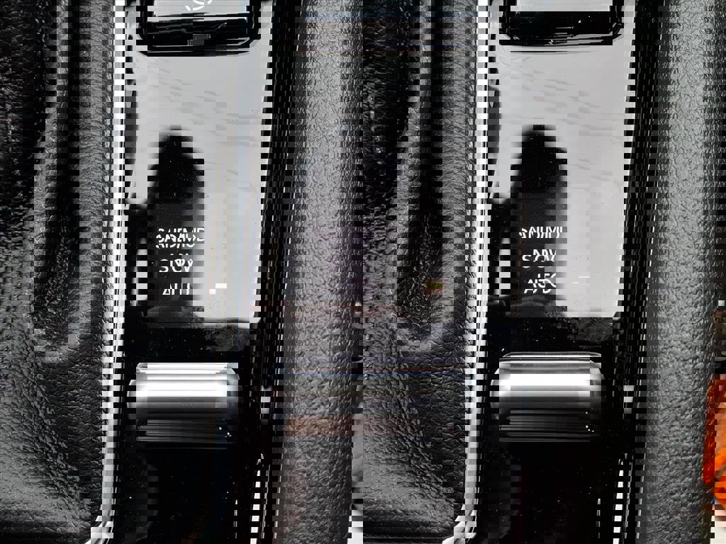 New 2026 Jeep Compass Limited image 14