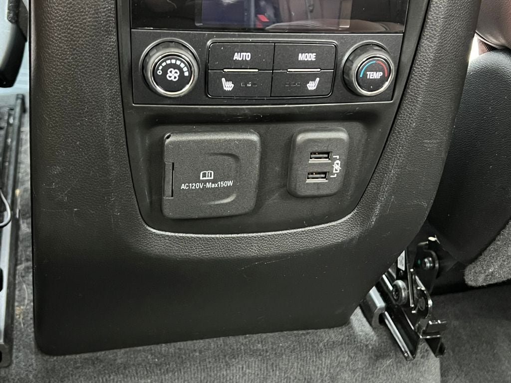 Used 2021 Buick Enclave Avenir w/ Avenir Technology Package AWD/4WD image 39