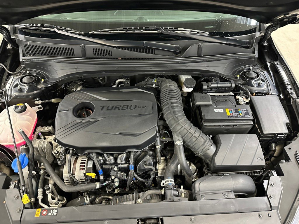 Used 2023 Kia Forte GT image 34