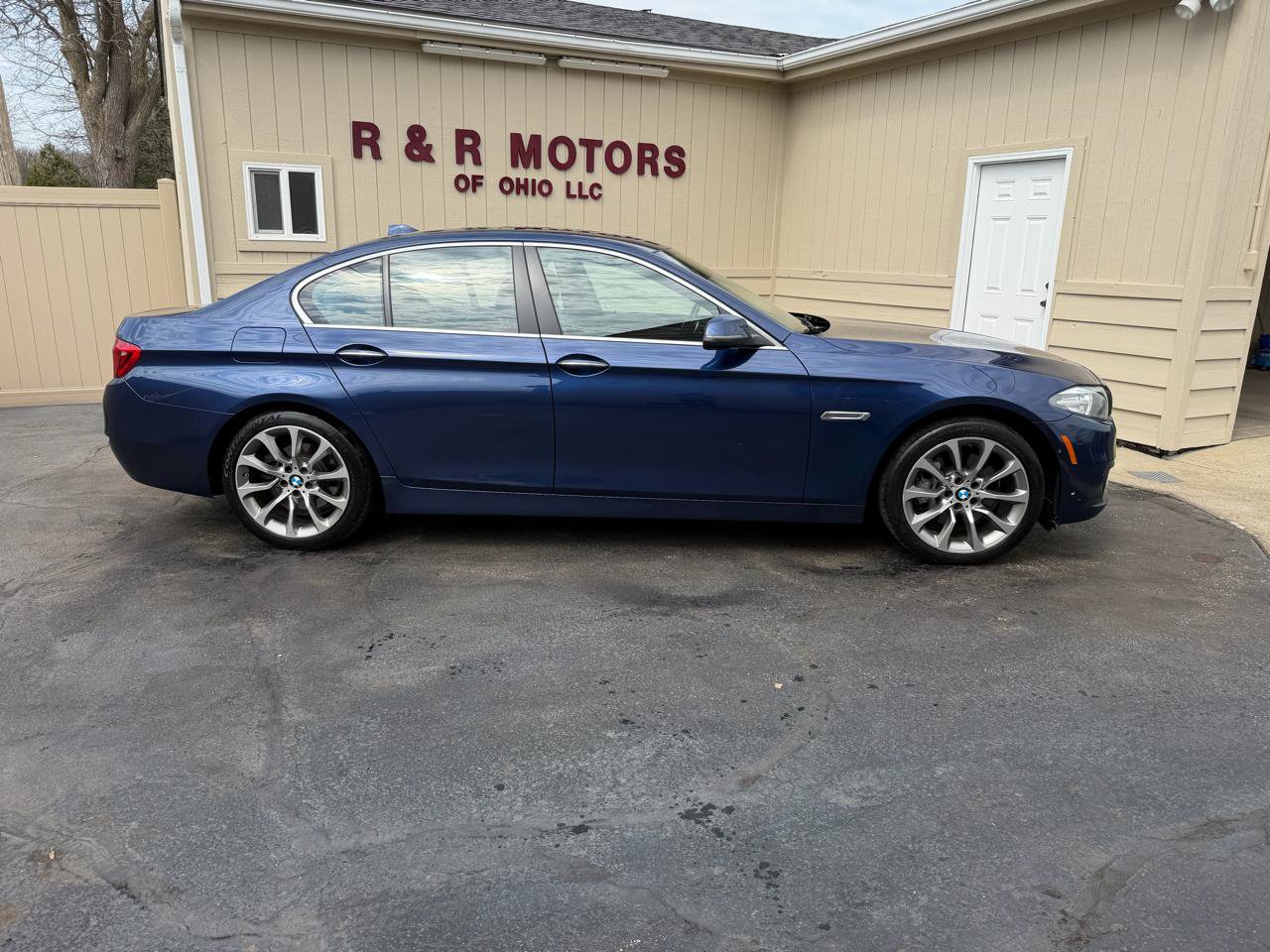Used 2016 BMW 535i xDrive Sedan image 2