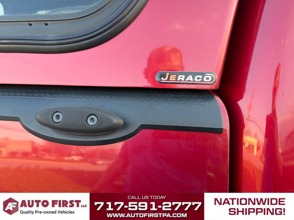 Used 2004 Ford Explorer Sport Trac XLS AWD/4WD image 26