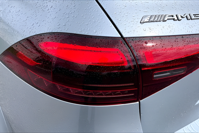 Certified 2025 Mercedes-Benz GLE 53 AMG 4MATIC image 22