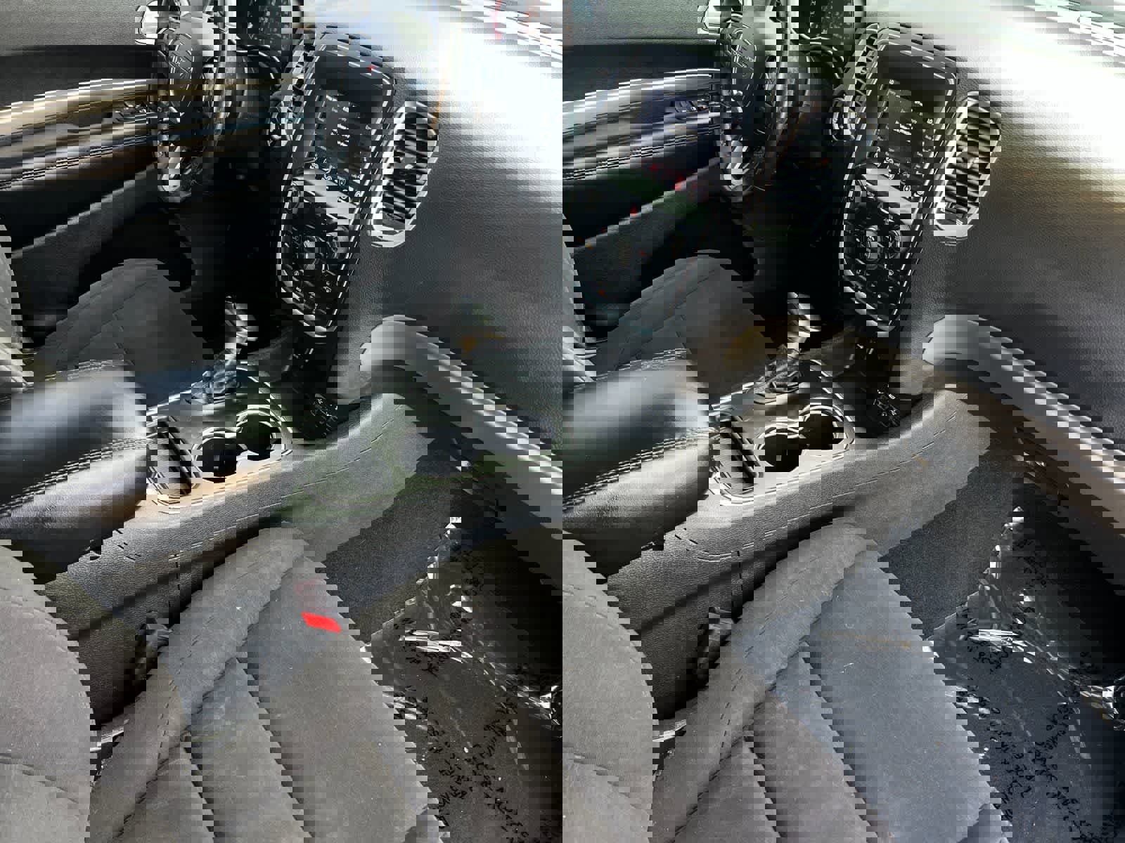 Used 2019 Dodge Durango SXT image 17