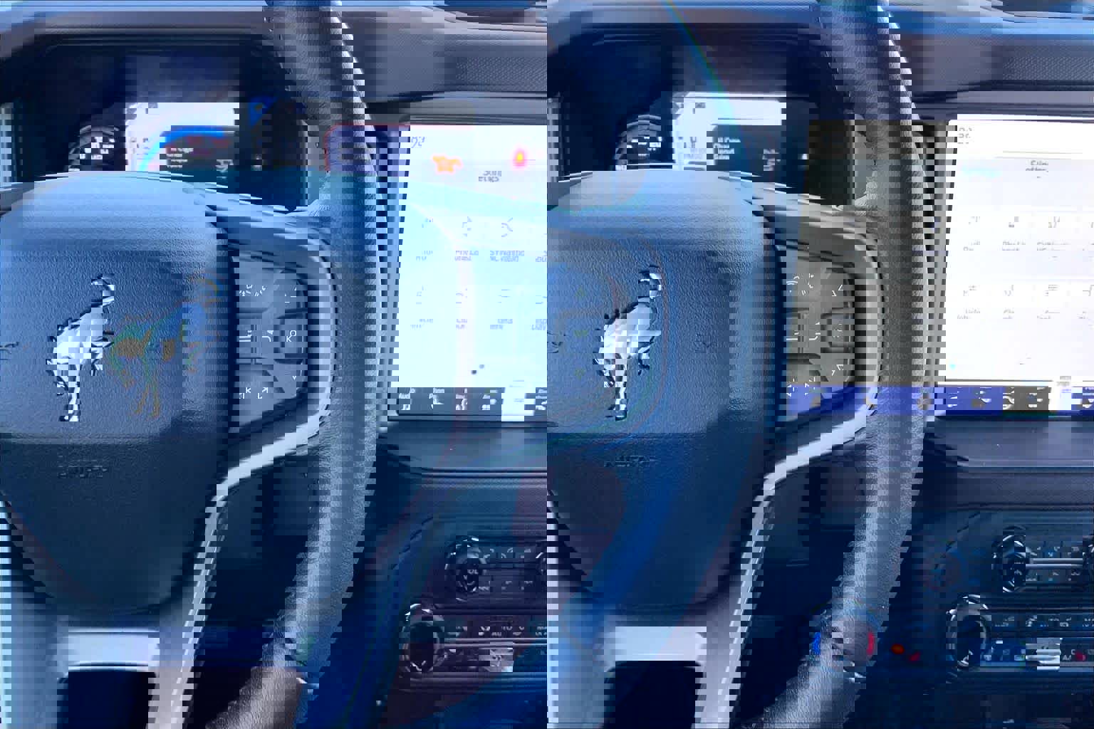 Used 2023 Ford Bronco Outer Banks image 24