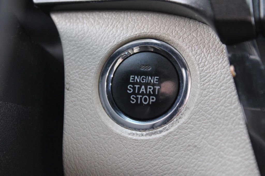 Used 2017 Toyota Sienna XLE Premium image 37