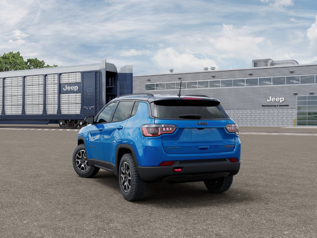 New 2026 Jeep Compass Trailhawk AWD/4WD image 3