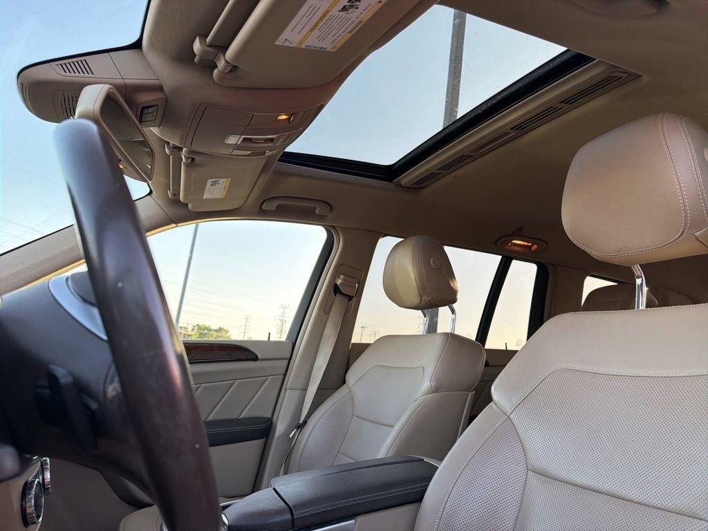Used 2015 Mercedes-Benz GL 450 4MATIC image 10