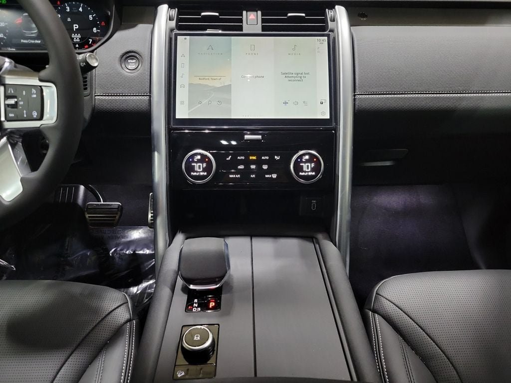 New 2026 Land Rover Discovery Dynamic SE AWD/4WD image 26