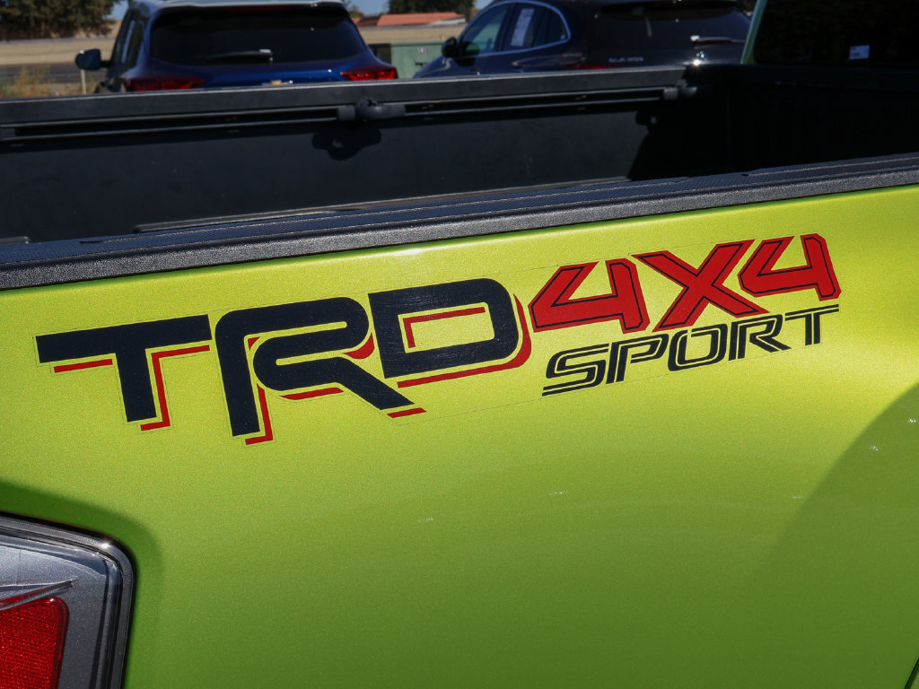 Used 2023 Toyota Tacoma TRD Sport AWD/4WD image 7