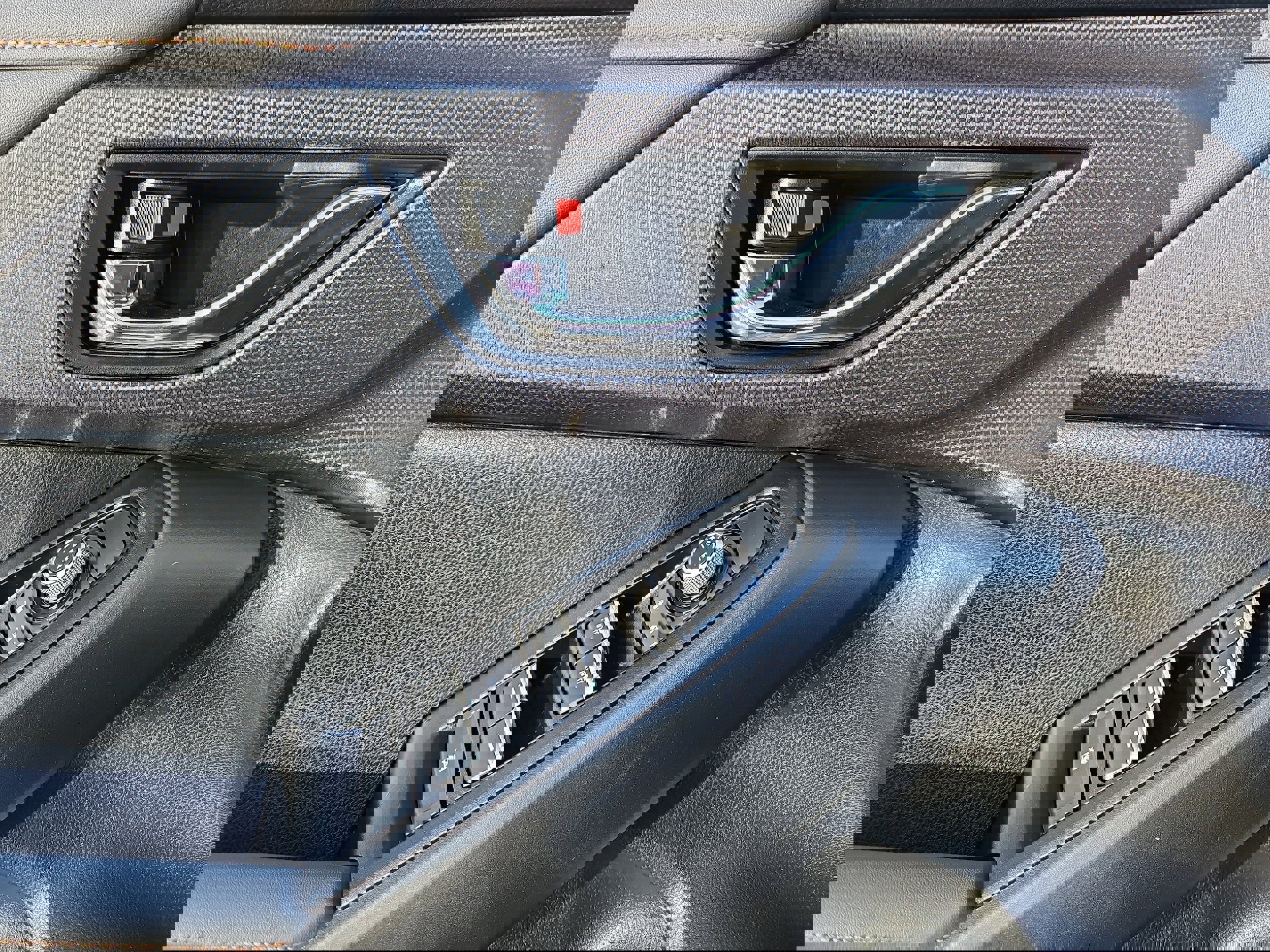 Certified 2025 Subaru Crosstrek 2.5i Limited w/ Popular Package #3A image 7