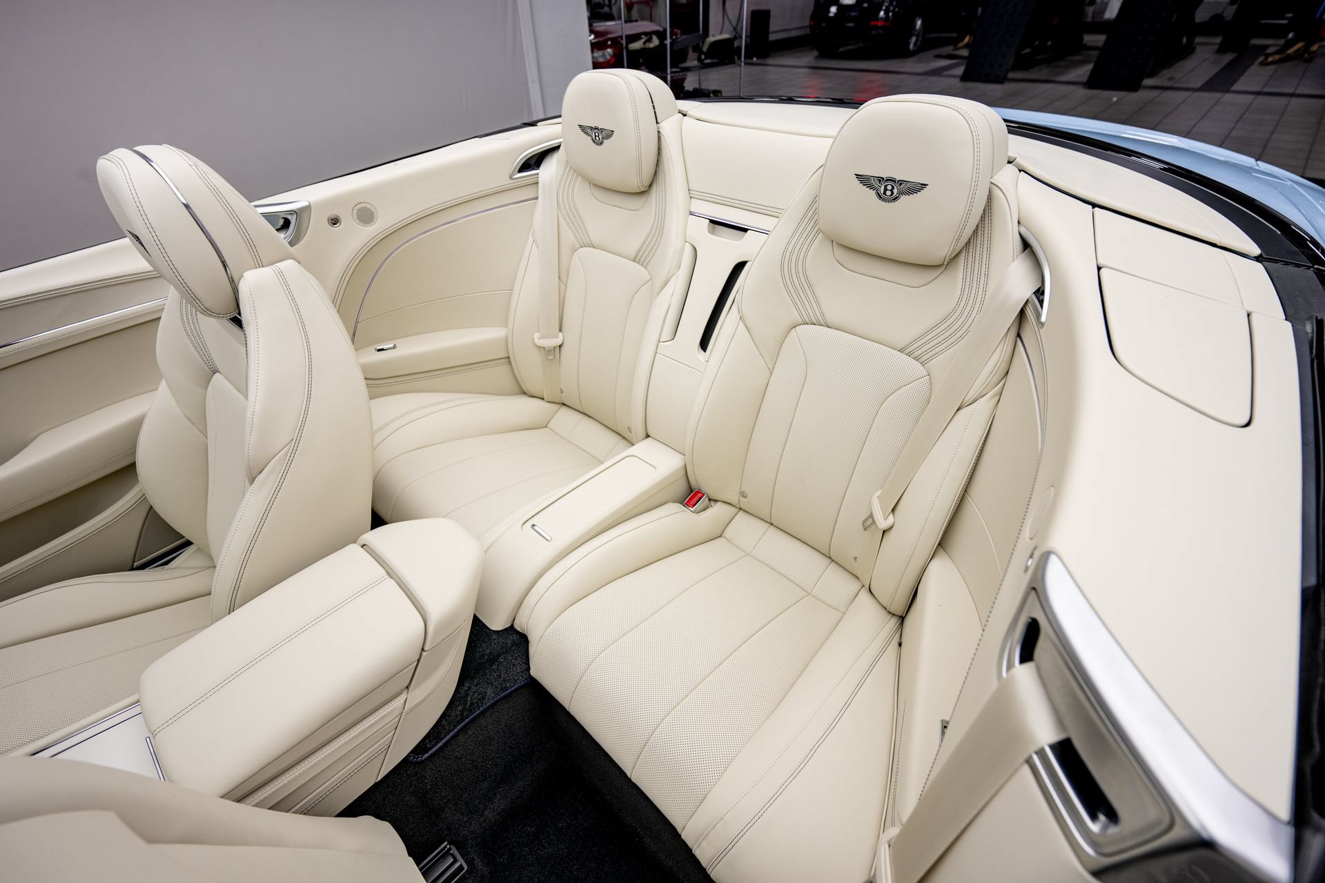 New 2026 Bentley Continental GT AWD/4WD image 21