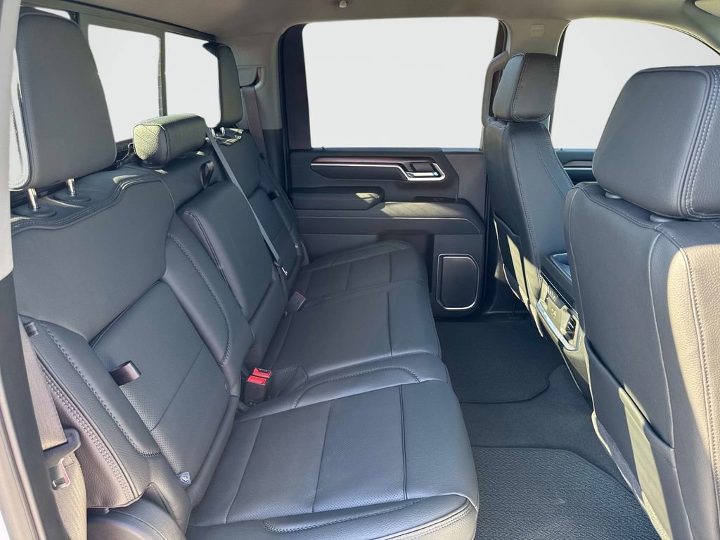 New 2026 GMC Sierra 3500 Denali image 24