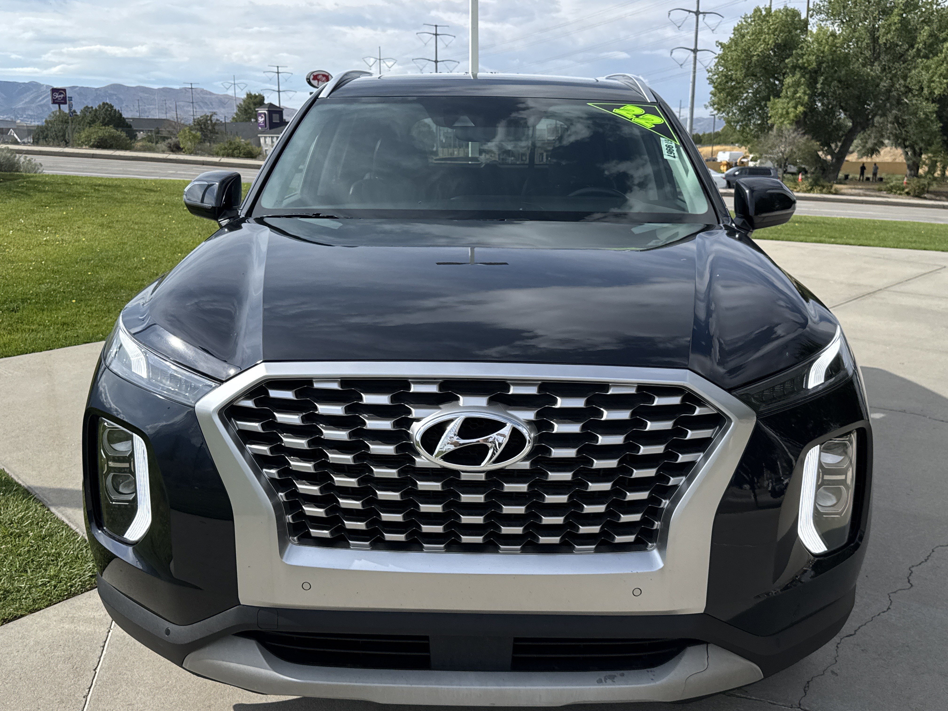 Used 2022 Hyundai Palisade SEL w/ Premium Package AWD/4WD image 8