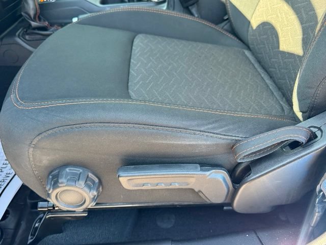 Used 2022 Jeep Gladiator Mojave w/ Cold Weather Group AWD/4WD image 8
