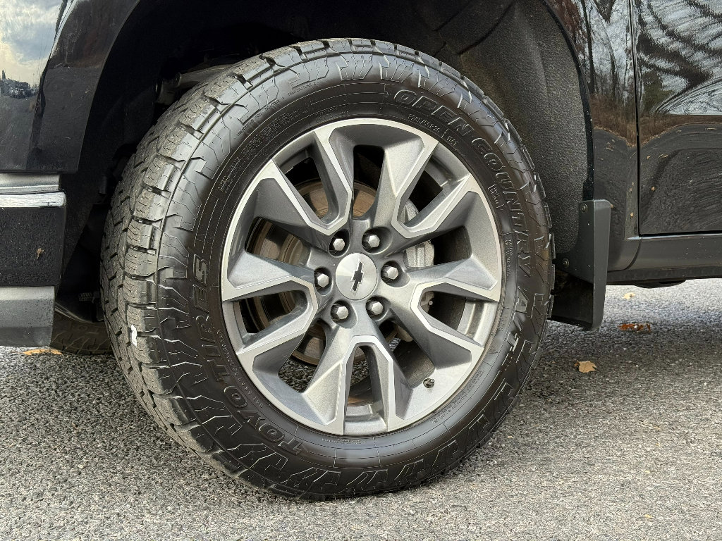 Used 2019 Chevrolet Silverado 1500 RST image 16