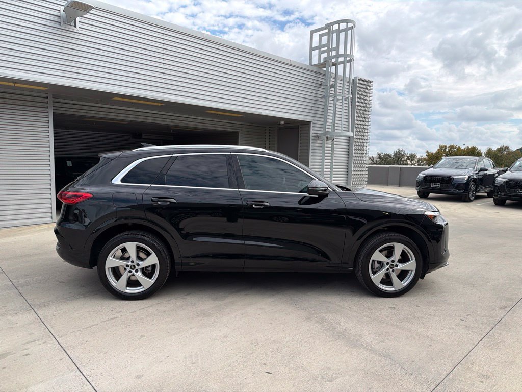 Used 2026 Audi Q5 Premium Plus AWD/4WD image 4