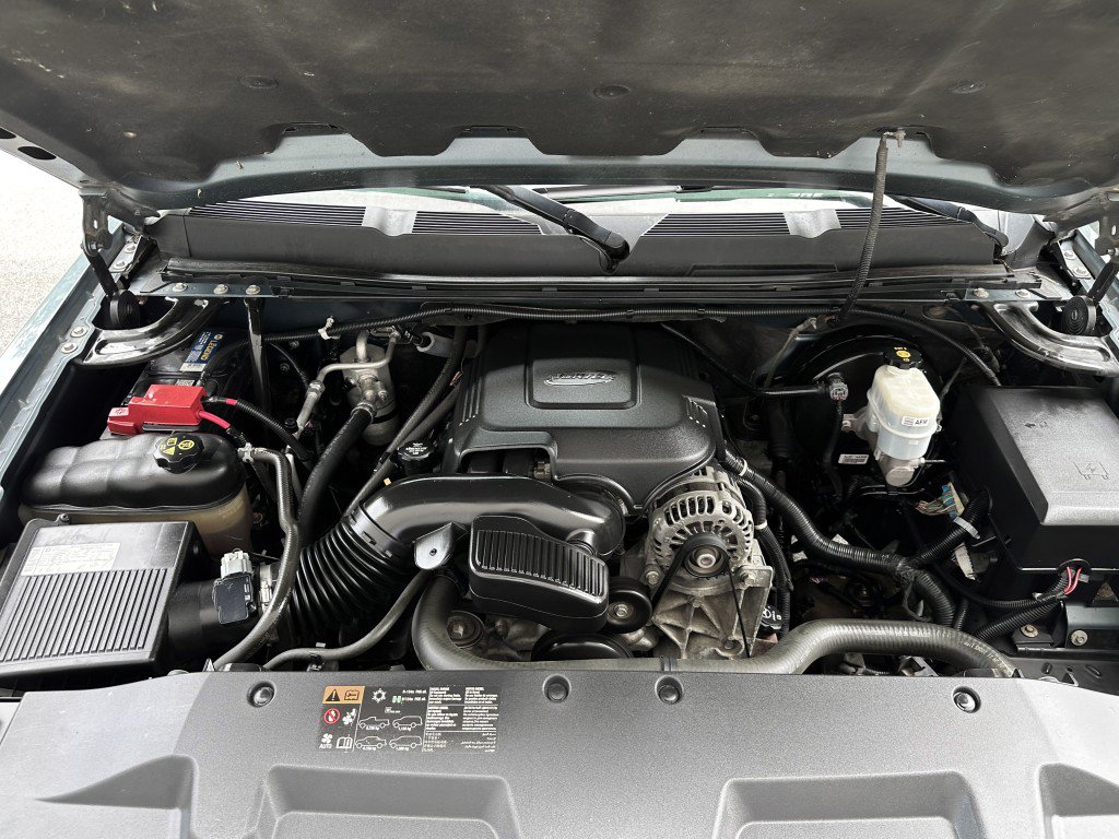 Used 2011 Chevrolet Silverado 1500 LTZ w/ LTZ Plus Package AWD/4WD image 32