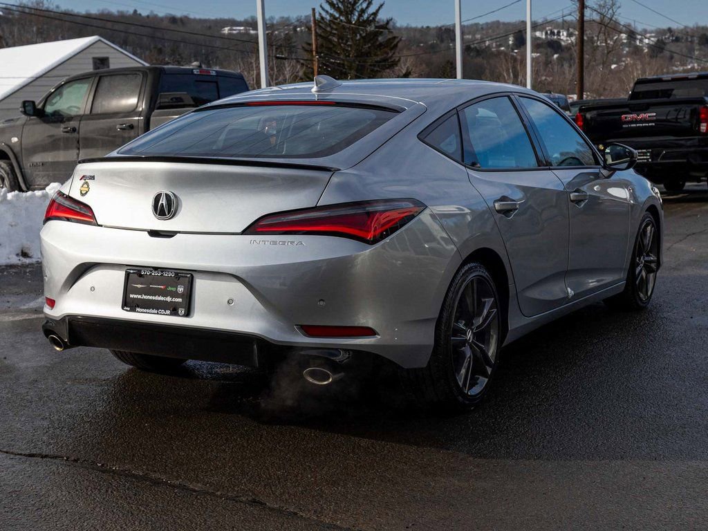 Used 2023 Acura Integra A-Spec image 4