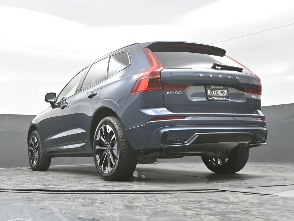 New 2026 Volvo XC60 B5 Plus w/ Climate Package AWD/4WD image 25