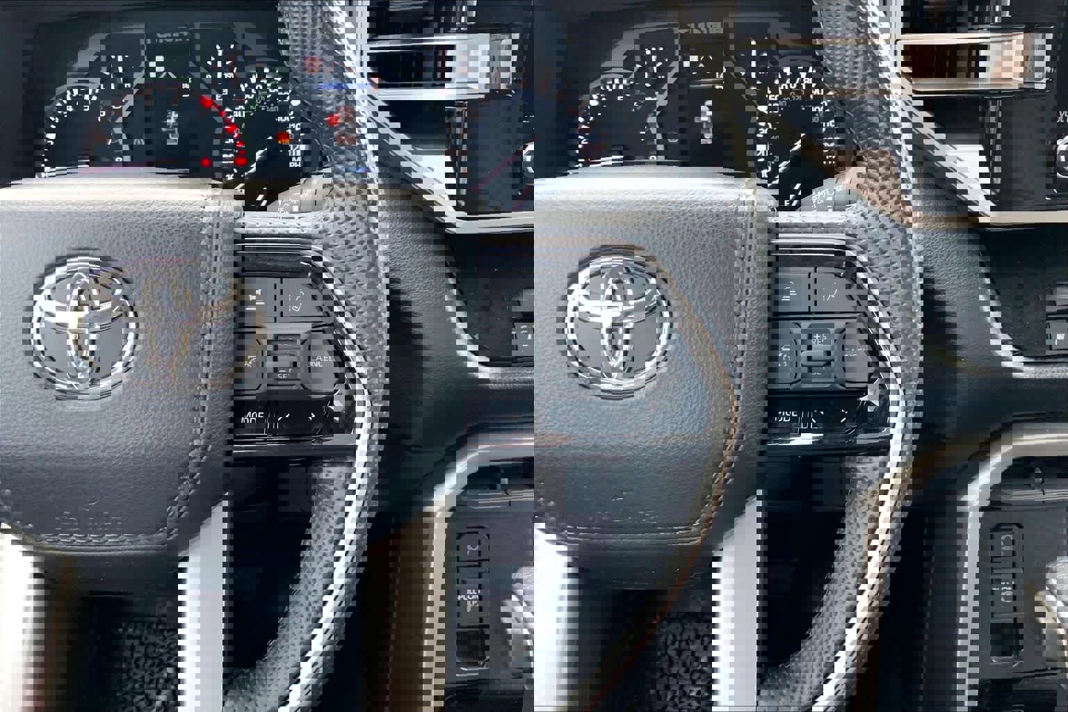 Used 2024 Toyota Tundra SR5 image 23