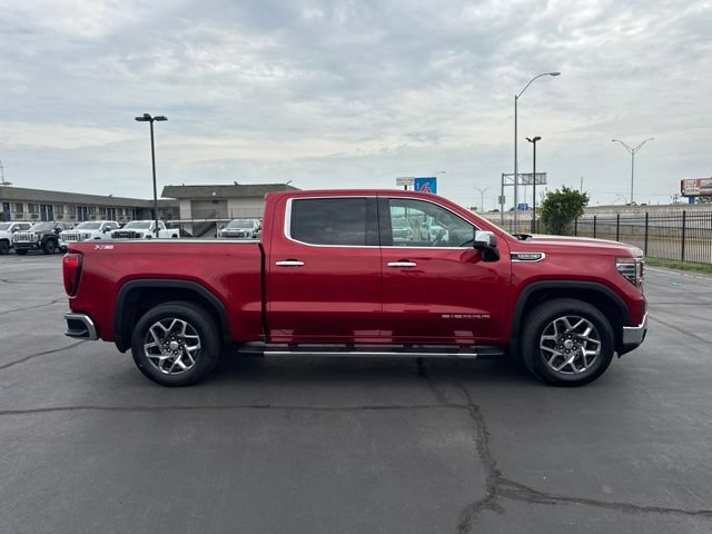 Used 2023 GMC Sierra 1500 SLT w/ SLT Premium Package AWD/4WD image 2
