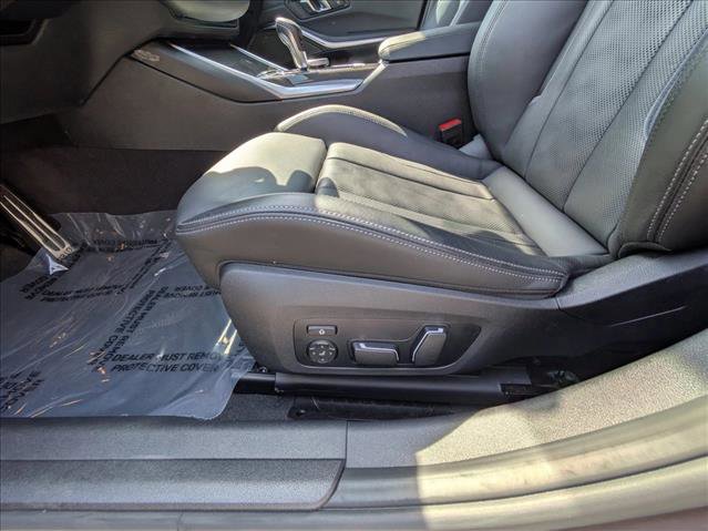 Used 2025 BMW M3 Competition w/ M Carbon Exterior Package image 19