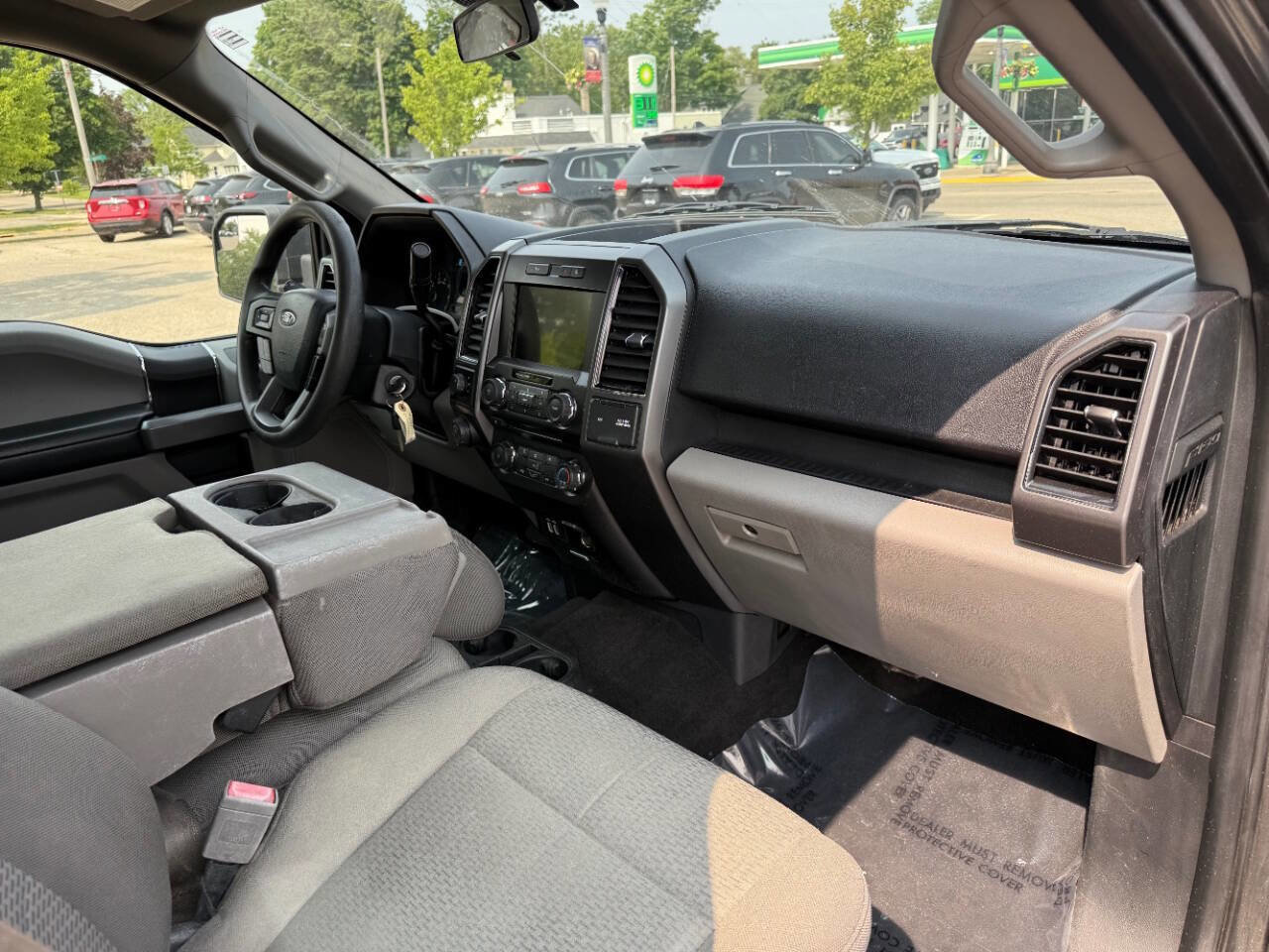 Used 2018 Ford F150 XLT w/ Trailer Tow Package image 31