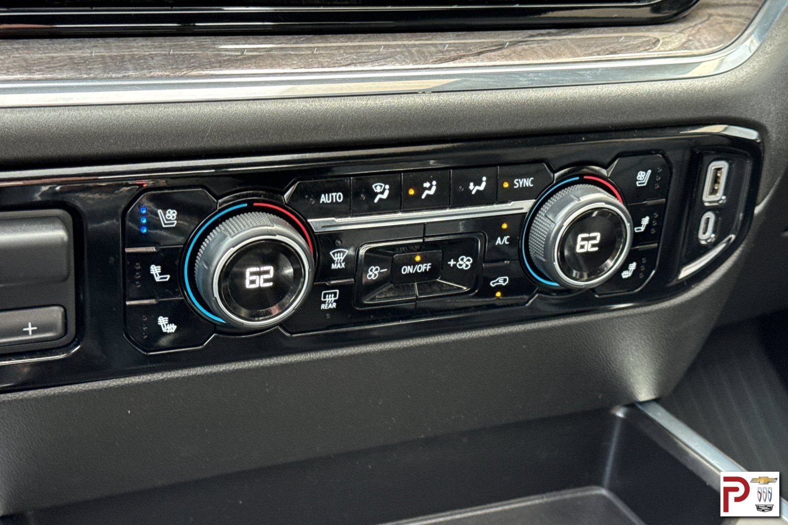 Certified 2023 Chevrolet Silverado 1500 LTZ AWD/4WD image 23