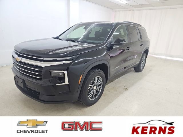 Used 2025 Chevrolet Traverse LT