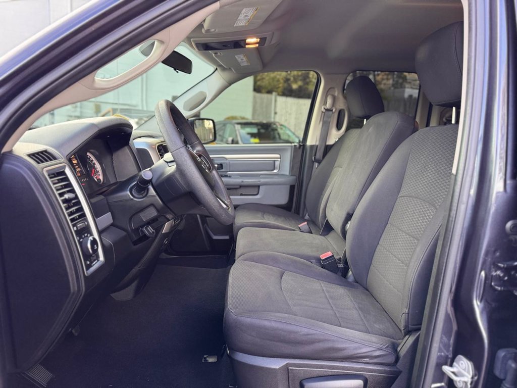 Used 2020 RAM 1500 Warlock AWD/4WD image 18